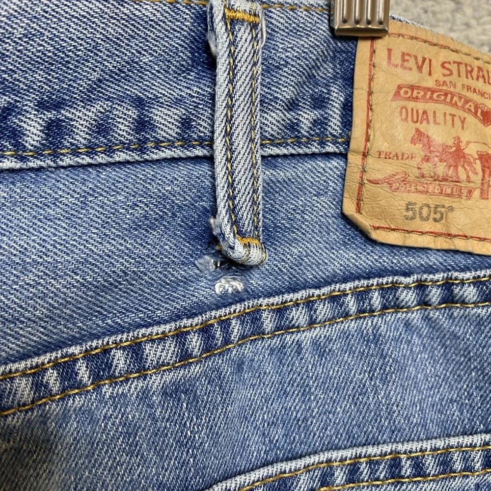 Levi's 505 Jeans Men 42x30 Blue Denim Med Wash Straight Fit 100% Cotton Casual
